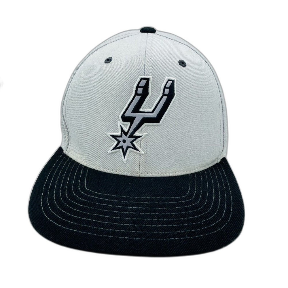 San Antonio Spurs Mitchell & Ness Cream/Black NBA Champions Snapback Hat Cap
